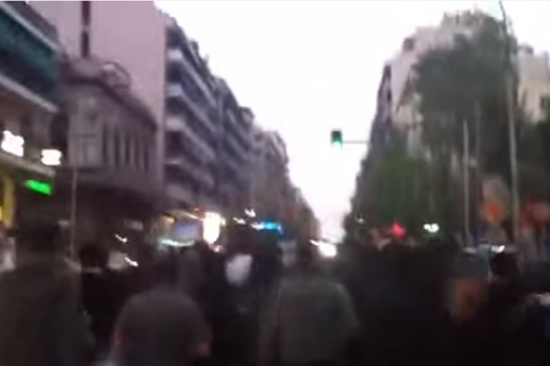 Χαμός με το βίντεο των Κροατών στον Πειραιά (videos)