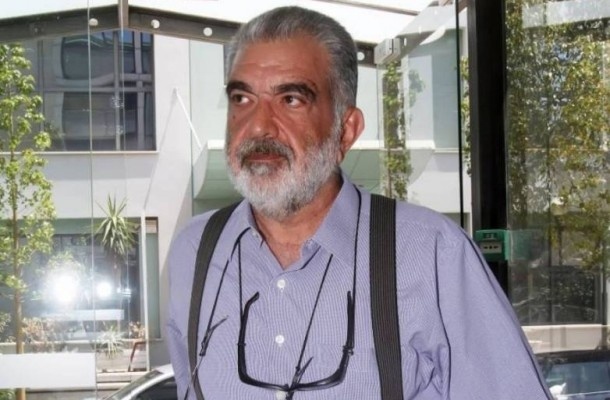 «Μακριά κι αγαπημένοι!»