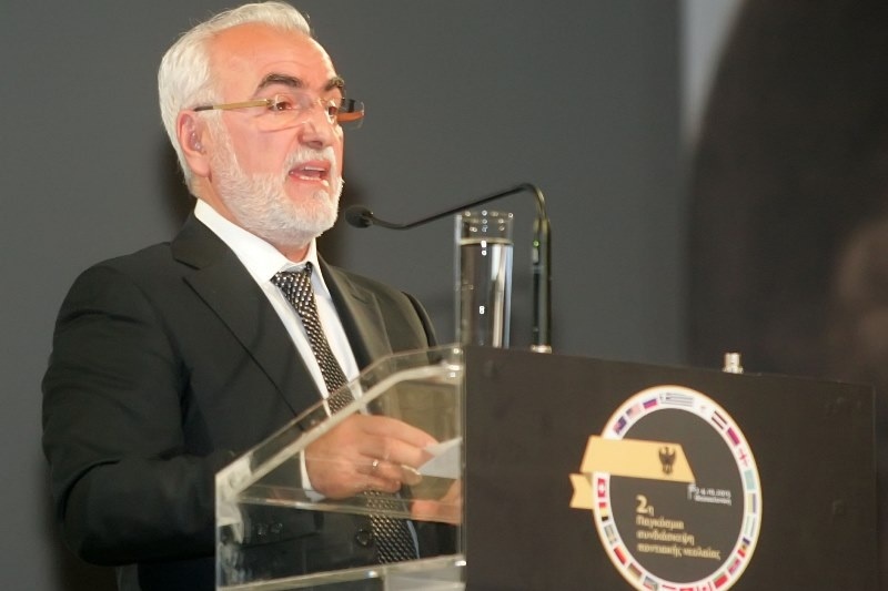 Ζητά παραίτηση Φίλη ο Σαββίδης για την Γενοκτονία!