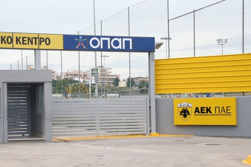 Πήραν φωτιά οι πίστες και τα μπαράκια από τους παίκτες της ΑΕΚ!
