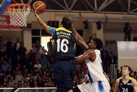 Δυσκολεύεται στην Τουρκία η Φενέρ