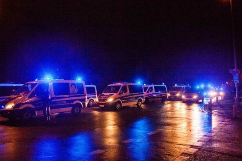 Εντοπίστηκε ασθενοφόρο με εκρηκτικά στο Ανόβερο!