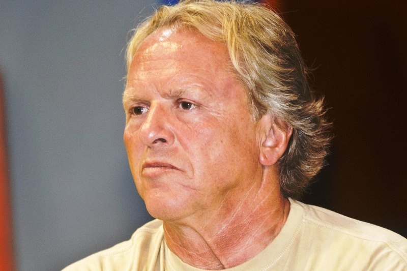 Γιατζόγλου... speaking! (videos)