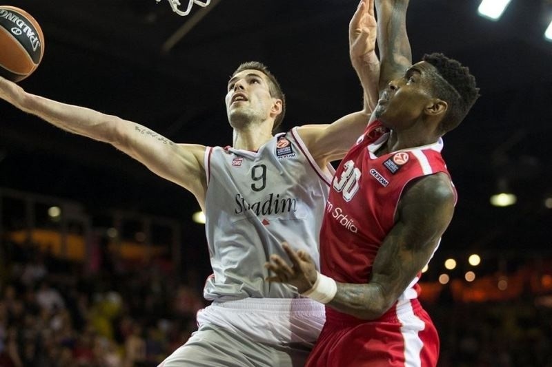 Απόρθητη εντός έδρας η Στρασμπούρ