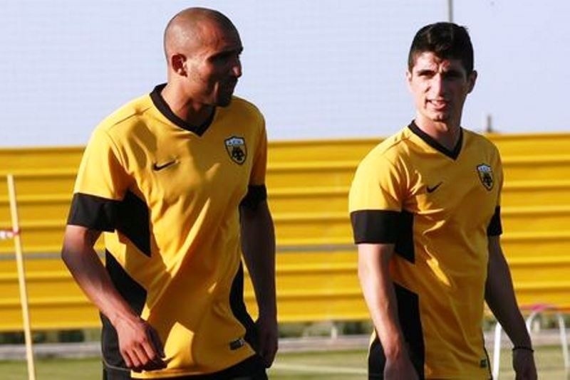 ΑΕΚ: Με Τζιμπούρ και Μπακάκη στην Κομοτηνή