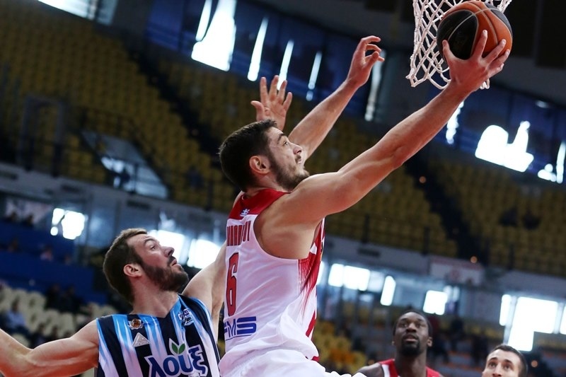 Εύκολα ο Ολυμπιακός τον Κόροιβο