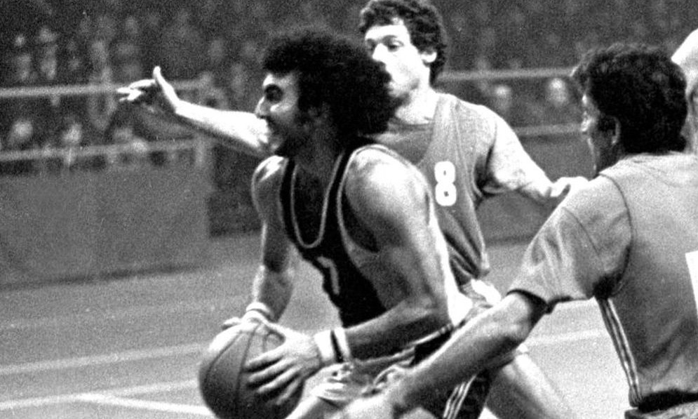 Νίκος Γκάλης: Όταν ο «θεός» πάτησε... Ελλάδα! (videos+photos)