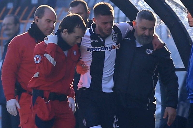 Ζημιά στους χιαστούς ο Κωνσταντινίδης