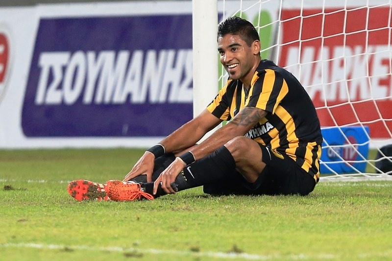 Αποχωρεί ο Βάργκας;