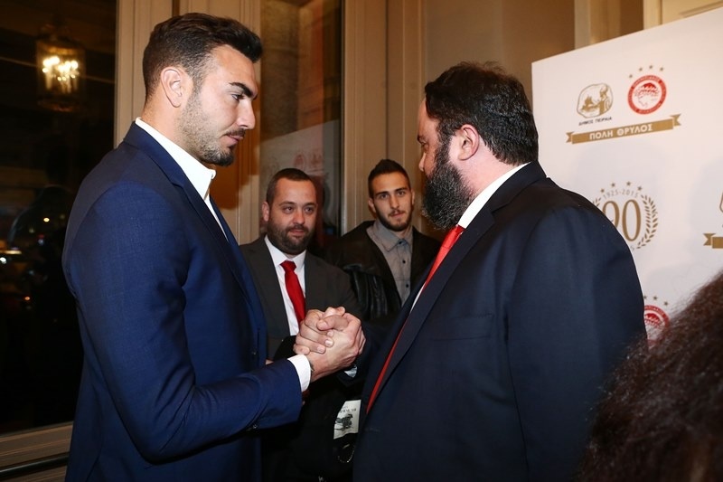 Το fake σχόλιο Ρομπέρτο για Μαρινάκη! (photo)