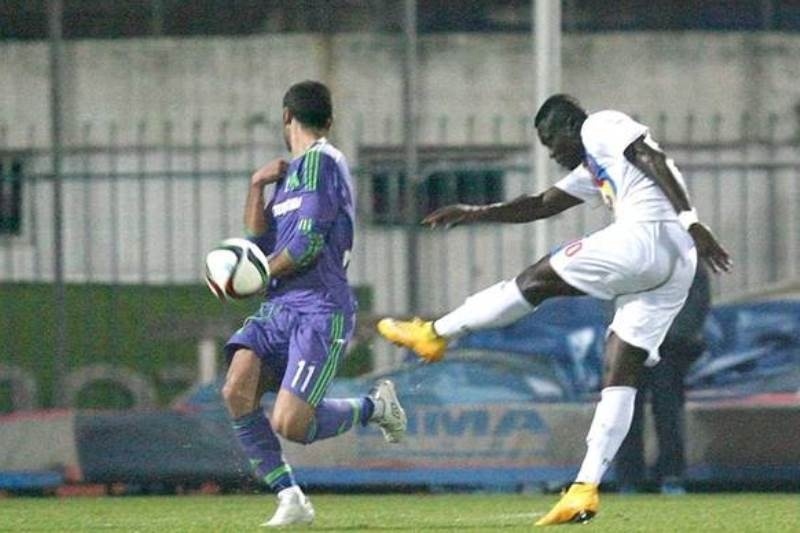 300.000 ευρώ και χορηγία για Μπουμάλ