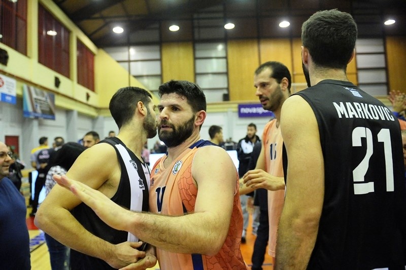 Παπαμακάριος: «Είμαστε μια παρέα»