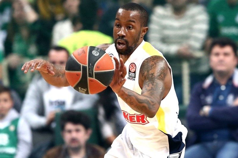 «Βόμβα» Μακ Κάλεμπ η Λιμόζ