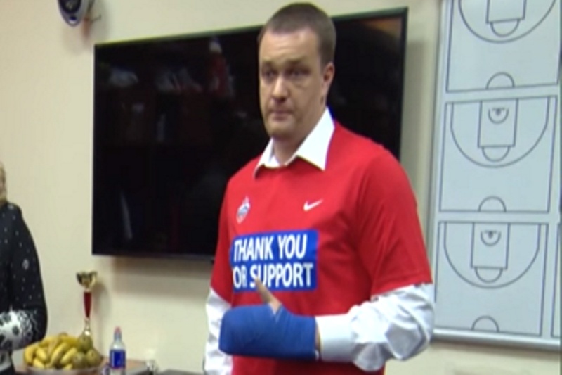 Οι πρώτες εικόνες του Βατούτιν μετά το... ξύλο! (photo+video)