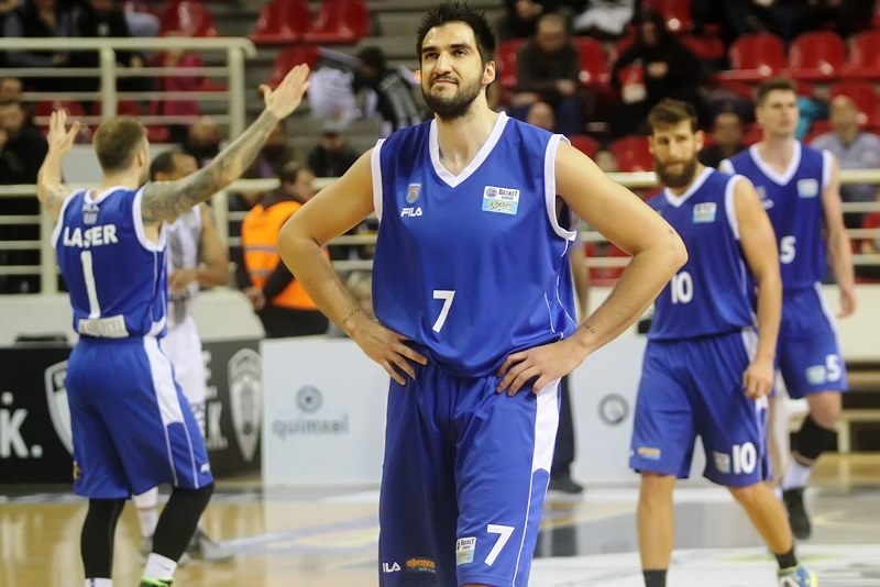 Ζωντανή με Ταπούτο η Καβάλα!