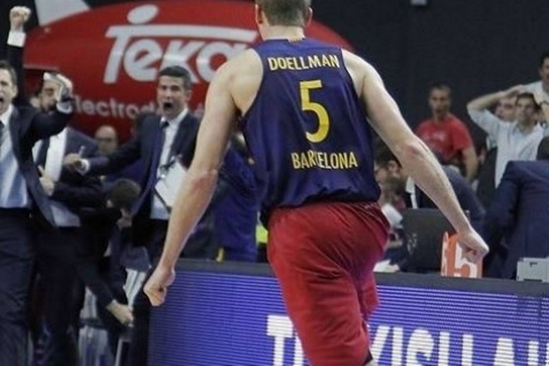 Top 10 με τρίποντα, καρφώματα και... buzzer beater (video)