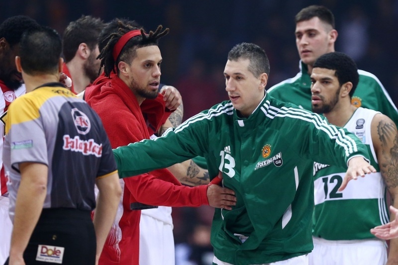 Καμπάνα για Ολυμπιακό