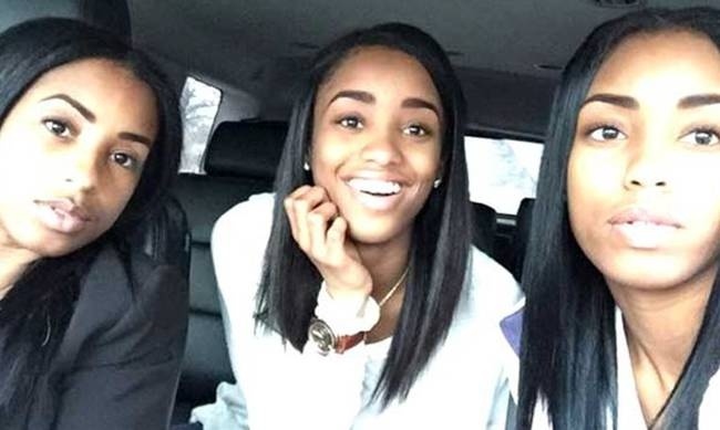 Το μυστήριο που έχει «τρελάνει» το Διαδίκτυο: Ποια από τις τρεις γυναίκες είναι η μητέρα;