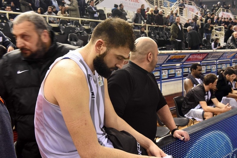 Χάνει Ολυμπιακό και Λιμόζ ο Βασιλειάδης