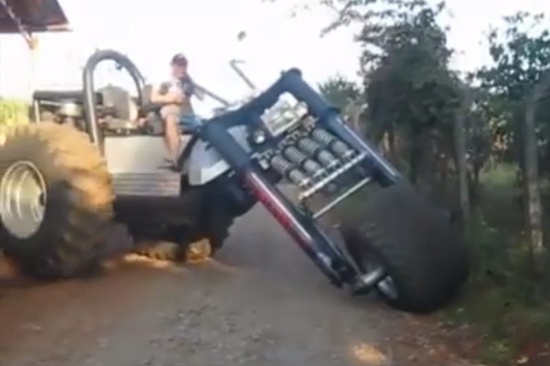 Αυτό είναι το νέο τρίκυκλο… Hammer! (video)