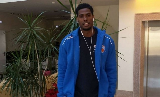 Ανακοίνωσε Τράβελ Τζόουνς!