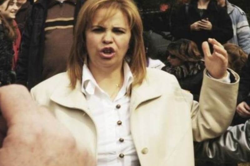 Το τραγούδι της Θώδη που κάνει θραύση στα μπλόκα των αγροτών: «Κάτω τα χέρια απ’ τα τρακτέρια»