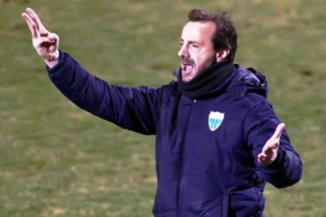 Μένει στον Λεβαδειακό ο Μάντζιος