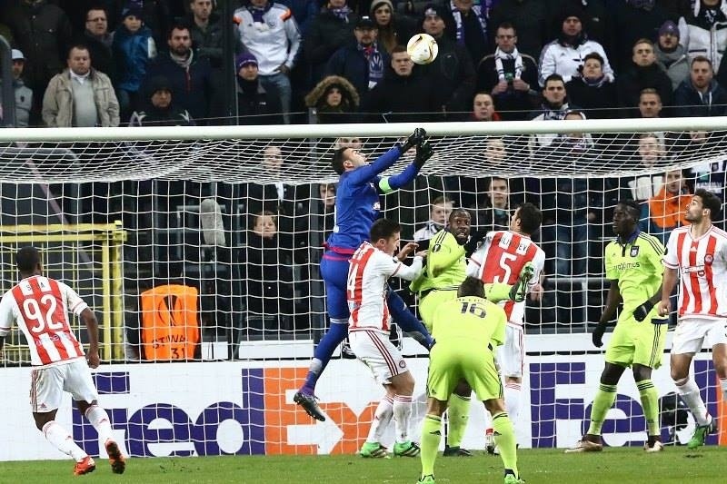 Άντερλεχτ - Ολυμπιακός 1-0: Τον «κρέμασε» ο Ρομπέρτο