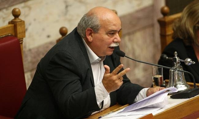 Βούτσης: Θέσπιση Κώδικα Δεοντολογίας για τα μέλη του Κοινοβουλίου