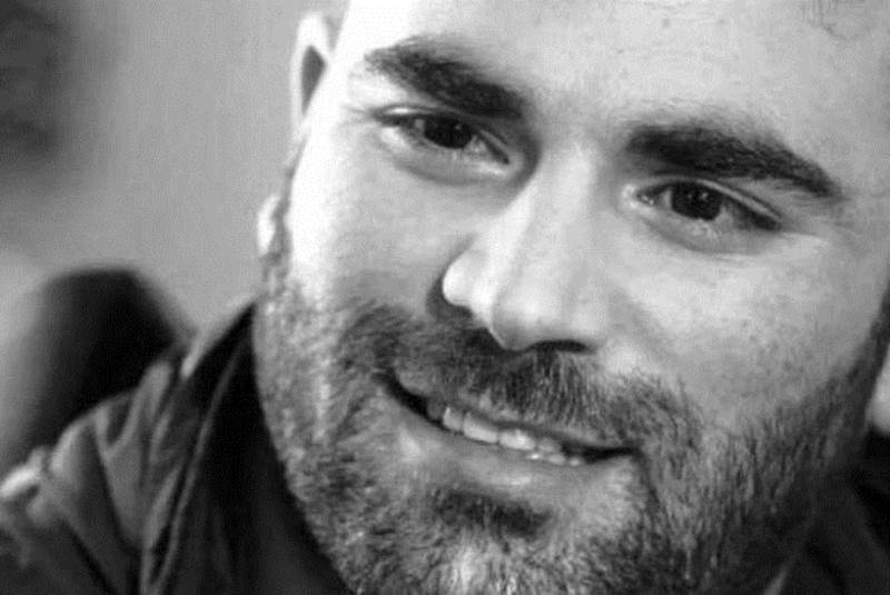 Τραγικό λάθος! Η γκάφα περιοδικού για τον Παντελίδη (photo)