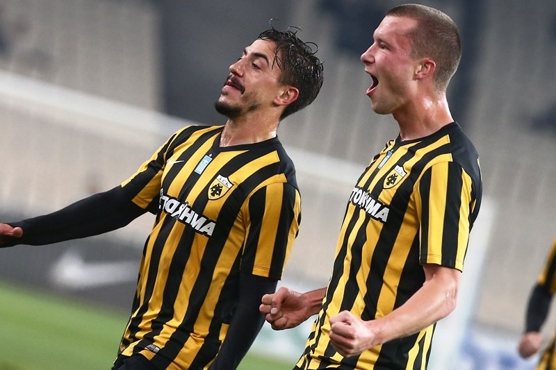 Κατάσκοποι στο ΟΑΚΑ για Σιμόες και Γιόχανσον