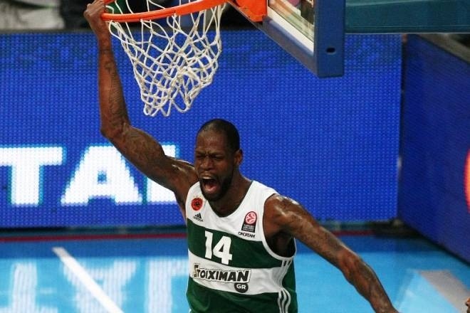 Οι καρφωματάρες του Γκιστ! (videos)