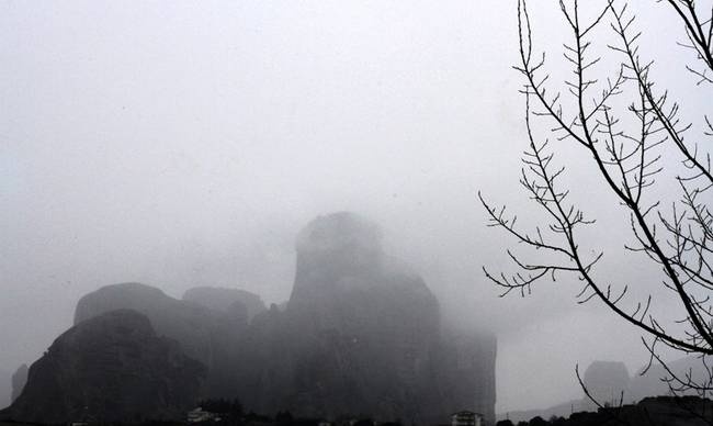 Έκτακτο δελτίο επιδείνωσης καιρού – Πού θα «χτυπήσει» η κακοκαιρία τις επόμενες ώρες