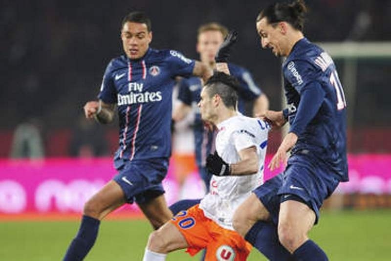 Τσακώθηκε με τον Ιμπραΐμοβιτς ο Φαν Ντερ Βιλ και έφυγε την ώρα του αγώνα!