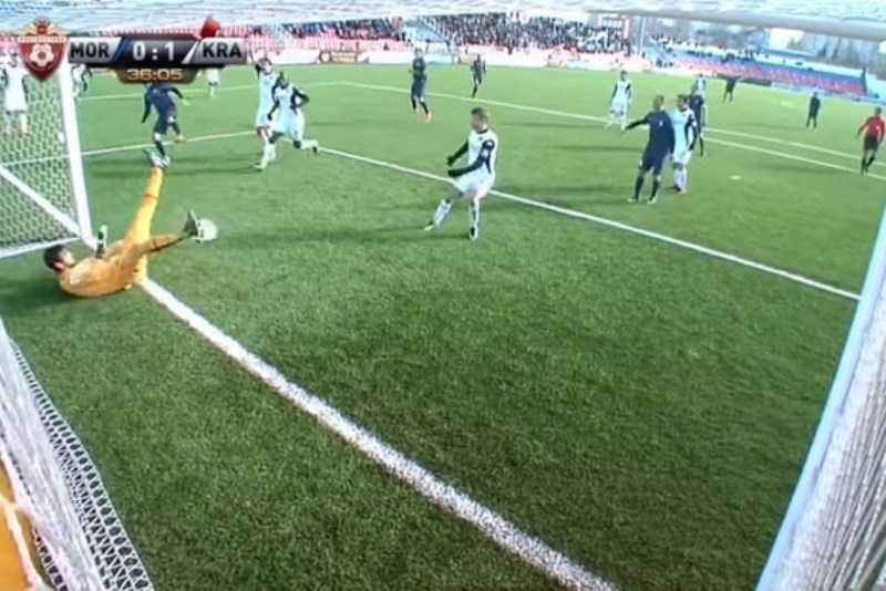 Η απόκρουση της χρονιάς! (video)