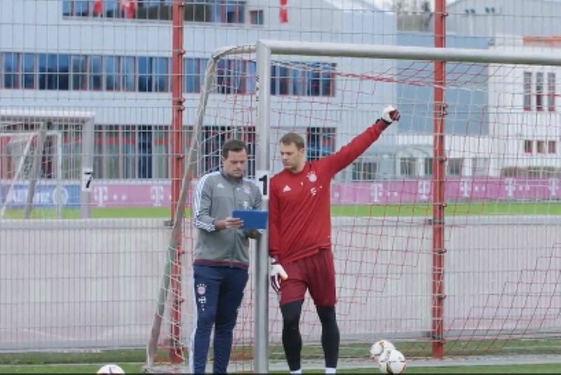 Απίστευτο: Ο Νόιερ αποκρούει και χωρίς να βλέπει! (video)