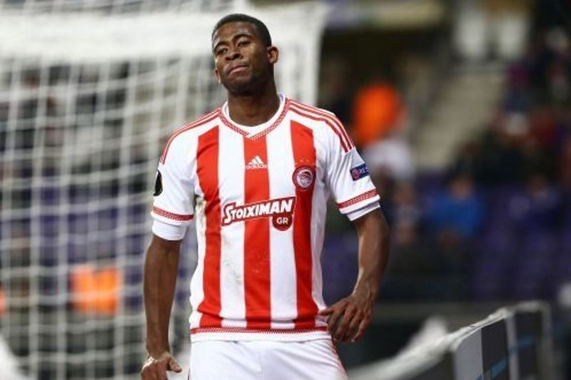 Θολό το τοπίο με Σεμπά