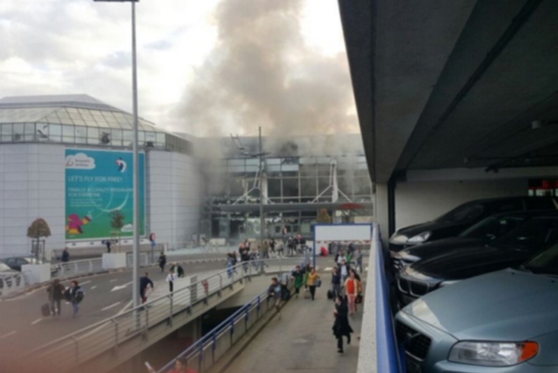 Γνωστός ποδοσφαιριστής γλίτωσε στο... τσακ από την τρομοκρατική επίθεση στο αεροδρόμιο!