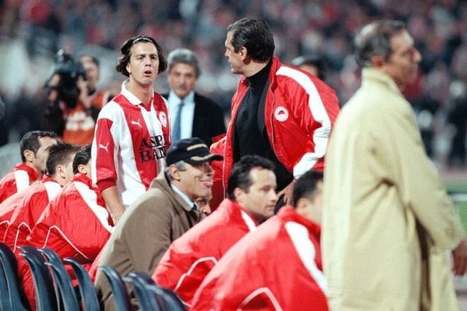 Tα αξέχαστα μπινελίκια του Zάχοβιτς στον Μπιγκόν! (video, photos)