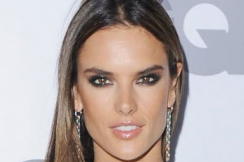 Αυτή τη φωτογραφία της Alessandra Ambrosio, πρέπει να τη δεις! «Έσπασε» το Instagram! (photo)