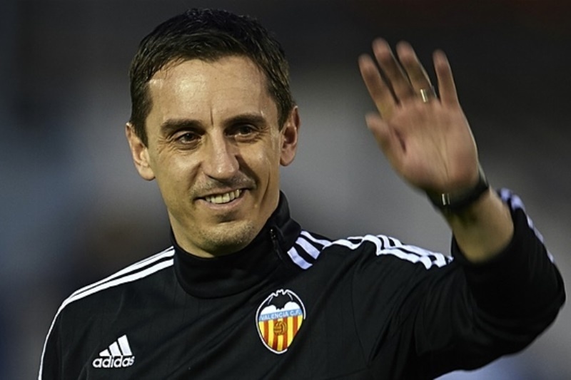 Αναταραχή στην ΑΕΚ με την αποχώρηση... Νέβιλ από την Βαλένθια!