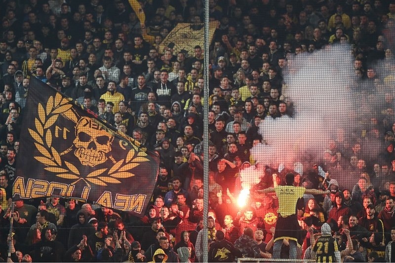 Γιούχα σε FIFA, UEFA και Γκιρτζίκη από τους οργανωμένους της ΑΕΚ!