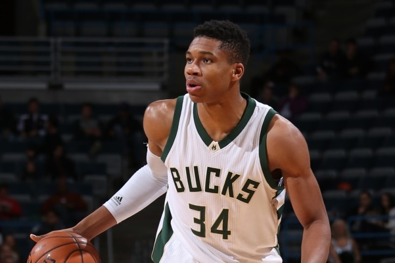 ΝΒΑ: Και πάλι στο Top 10 ο Giannis (video)