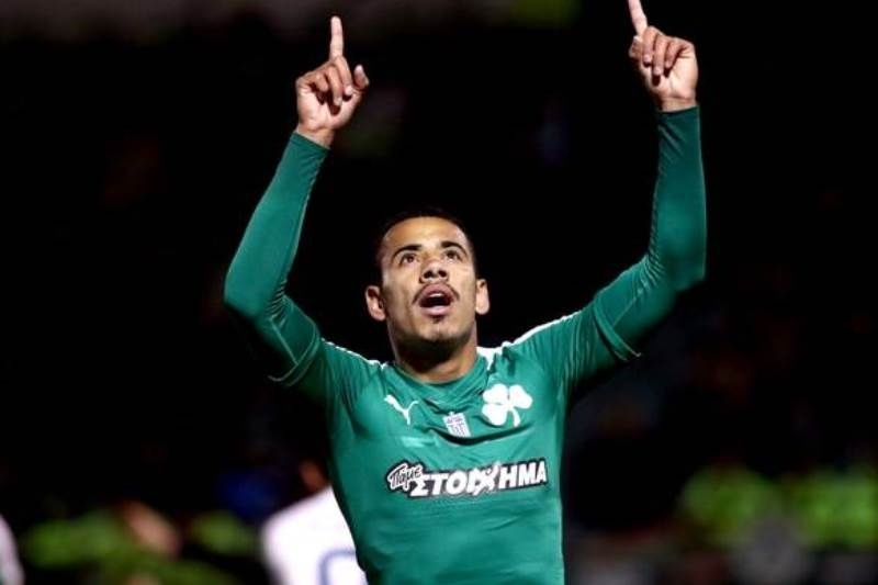 Θέλει να μείνει ο Εβανζελίστα!