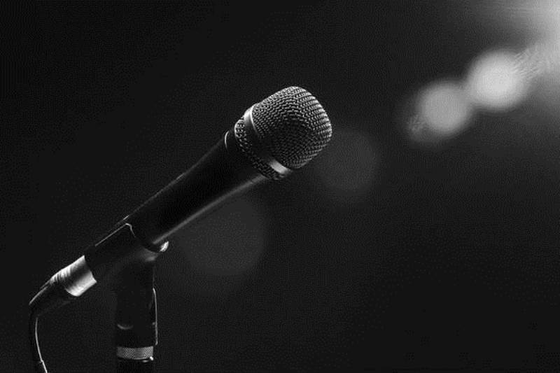 Πέθανε Ελληνίδα τραγουδίστρια