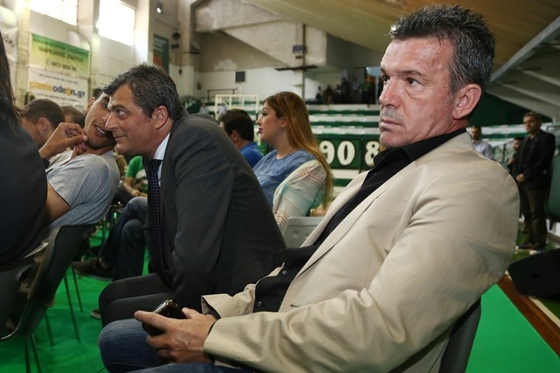 Σαραβάκος: «Στολίδι για την πόλη»