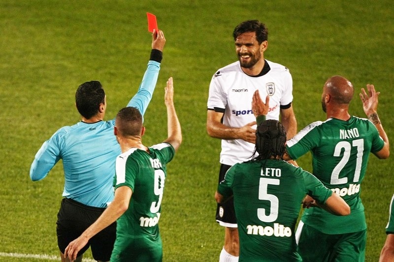 Τζιόλης: «Δεν είδα τον Ζέκα» (video)