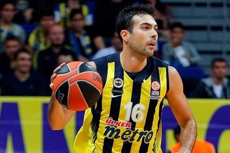 Στα ημιτελικά η Φενέρ