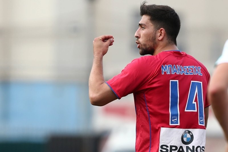 Μέλι από Μπάγεβιτς για Μπακασέτα!