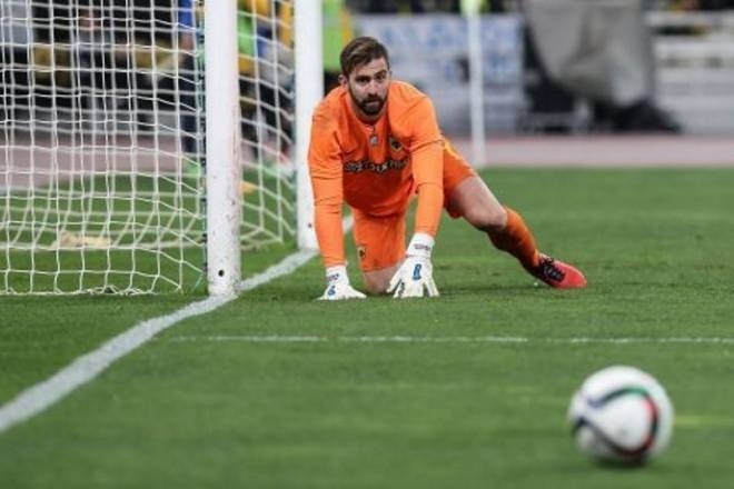 Μόνο έτσι μένει ο Μπαρόχα στην ΑΕΚ...